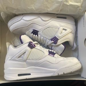 Jordan 4’s